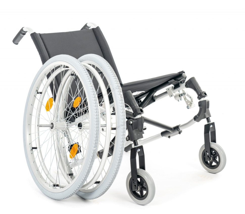 Кресло-коляска механическая МЕТ МК-200 ширина сиденья 46 см