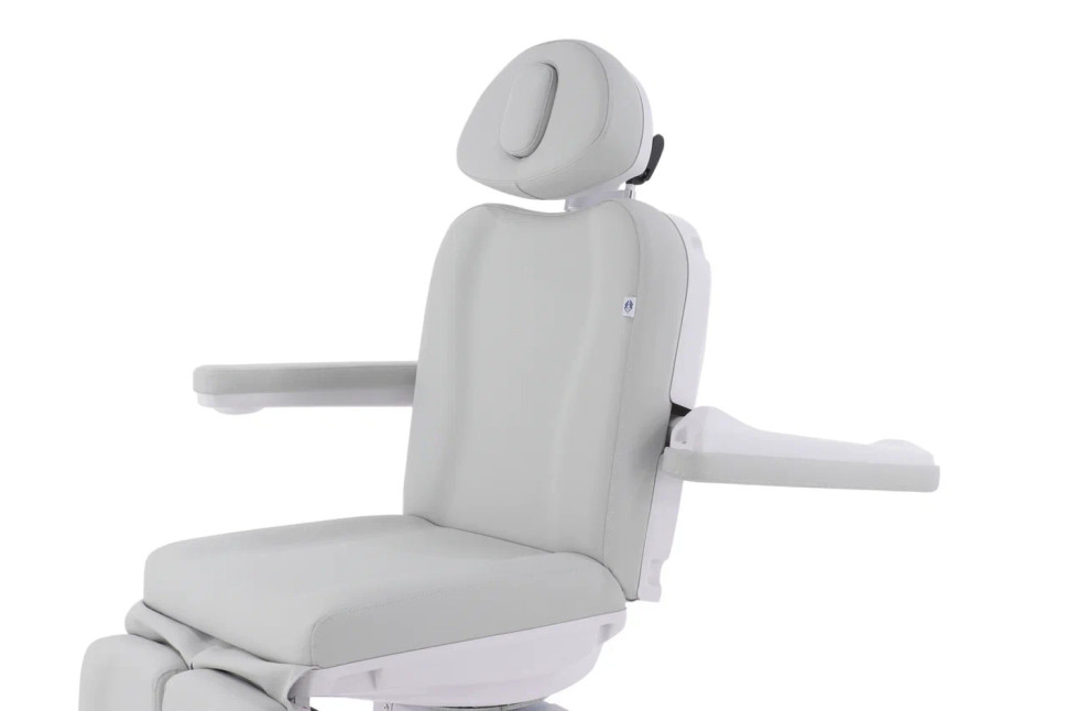 Педикюрное кресло электрическое MED-MOS ММКП-3 (КО-193Д) св.серый с ножной педалью