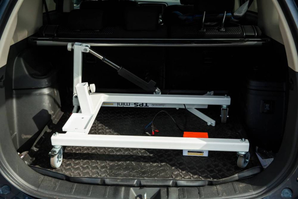 Передвижной подъемник для инвалидов с электроприводом SAVVA TPS-mini