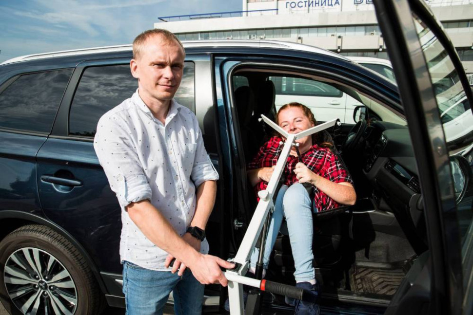 Передвижной подъемник для инвалидов с электроприводом SAVVA TPS-mini