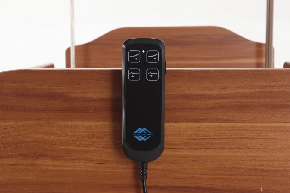 Медицинская кровать для лежачих больных BELBERG Pandora электрическая с матрасом