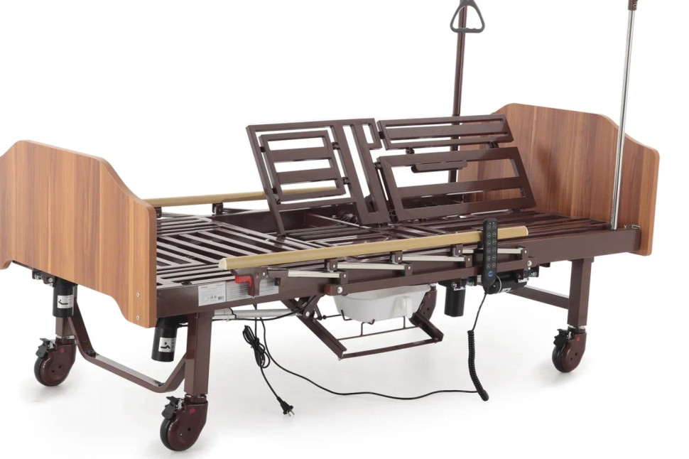 Кровать для лежачих больных с матрасом BELBERG Cleopatra электрическая