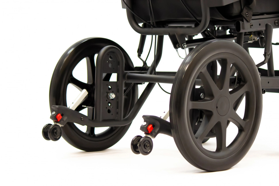 Кресло-коляска механическая MET ECLIPSE B без абдуктора