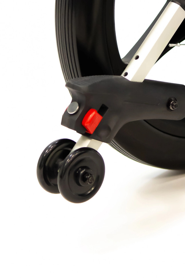 Кресло-коляска механическая MET ECLIPSE B без абдуктора