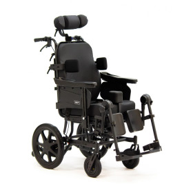 Кресло-коляска механическая MET ECLIPSE B оснащена абдуктором