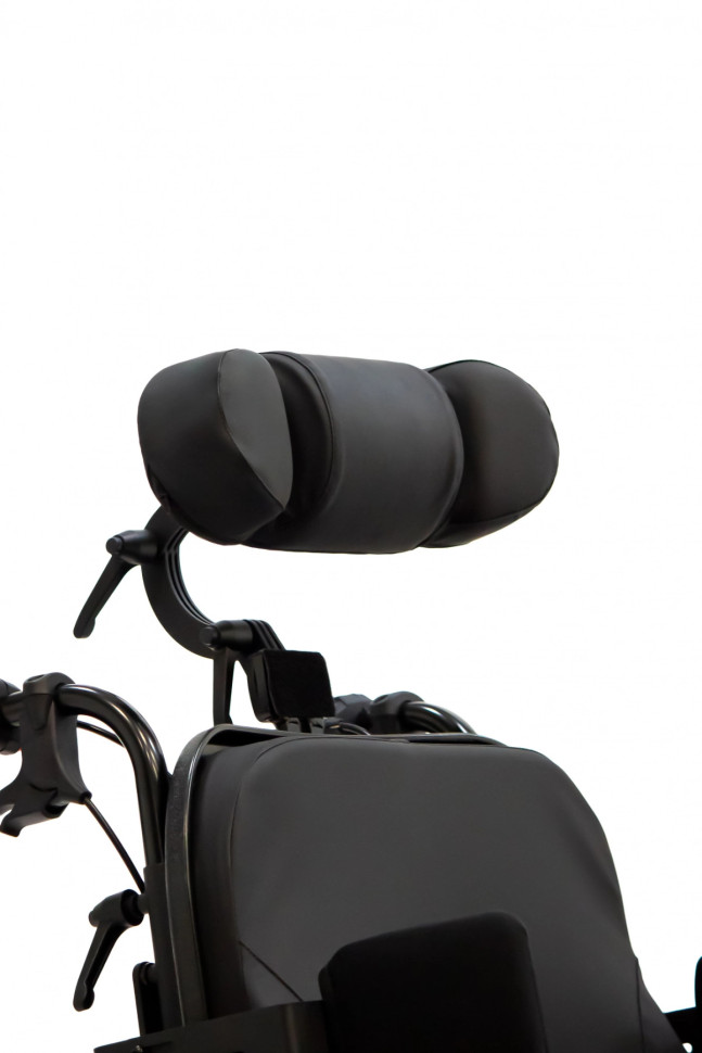 Кресло-коляска механическая MET ECLIPSE B оснащена абдуктором