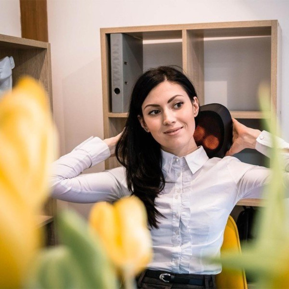 Массажная подушка беспроводная uShiatsu Plus GESS-133