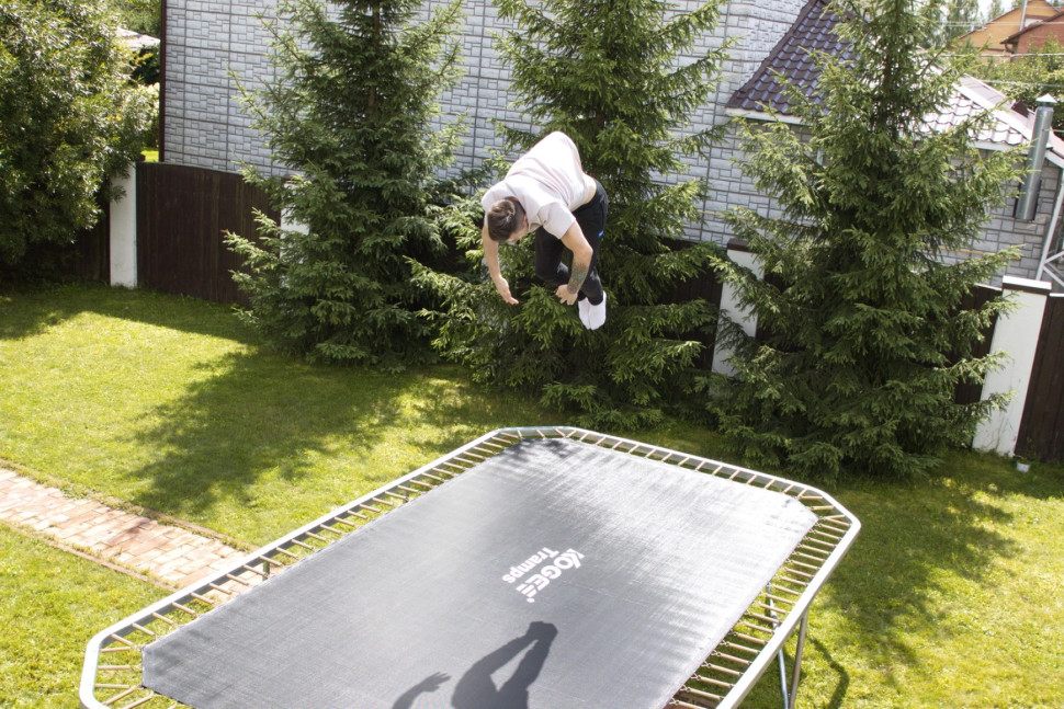 Батут KOGEE TRAMPS TOP Tramps 10'x14'(4.3x3.0м) прямоугольный с защитной сетью