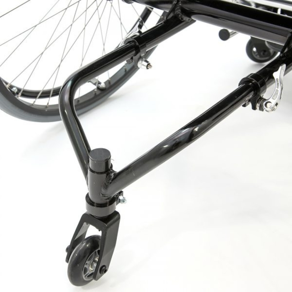 Кресло-коляска для пинг-понга Оптим FS756L