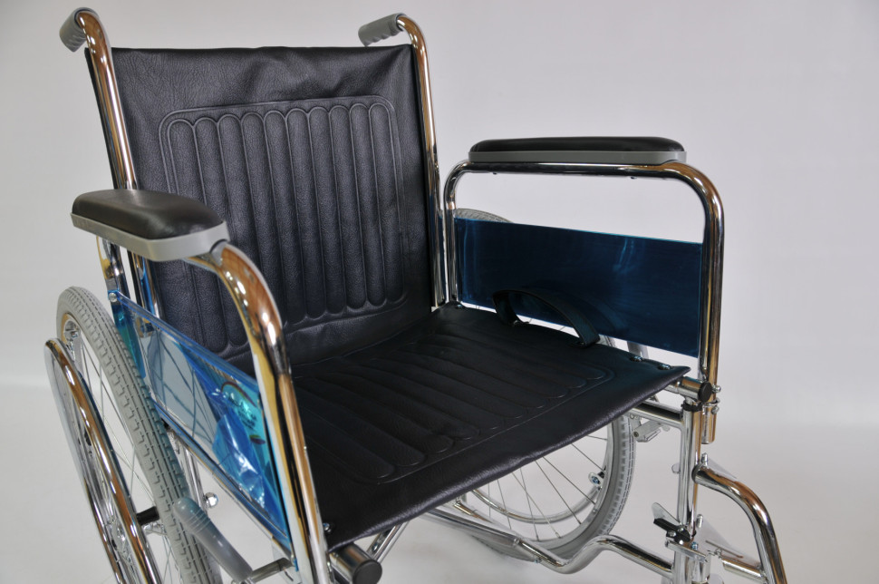 Кресло-коляска FS901 (41 см)