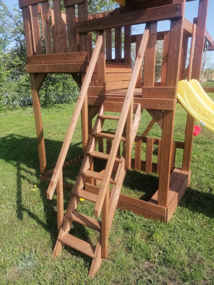 Детский городок Выше всех Теремок 3