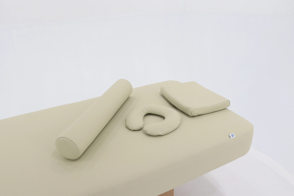 Массажный стол электрический MED-MOS ММКМ-2 (КО-160.1Д) светло-бежевый/светлое дерево, с подогревом ложа