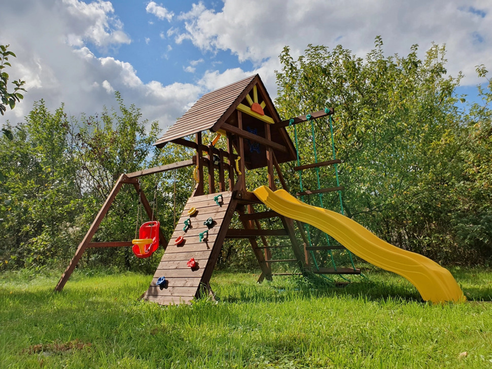 Детский городок Выше всех Звезда