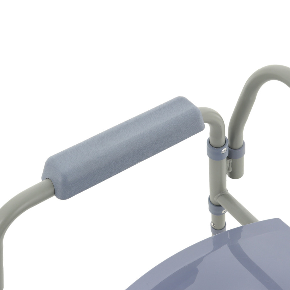 Кресло-стул с санитарным оснащением 371.33