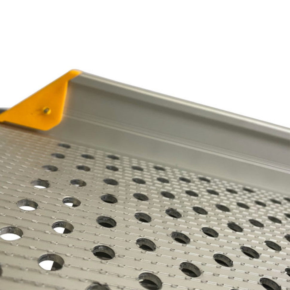 Пандус телескопический 3-секционный Мега 3ПТ2-210 с перфорацией