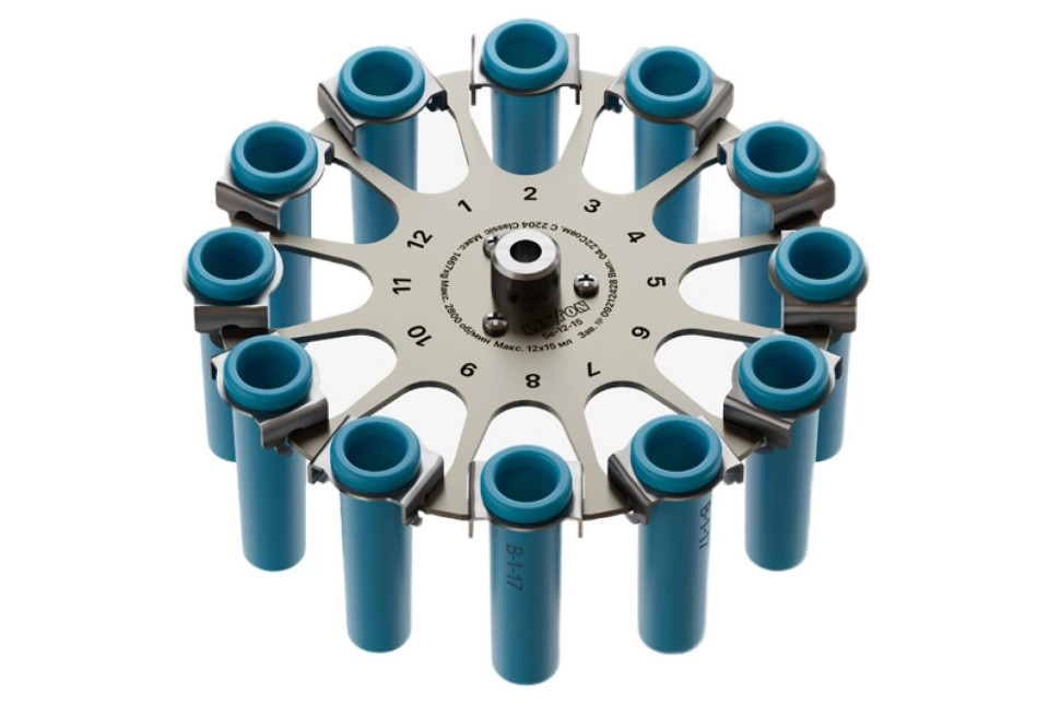 Центрифуга Liston C 2204 Classic в комплекте с ротором и адаптерами (12 шт)