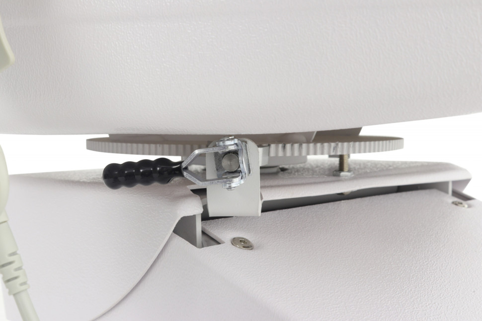 Косметологическое кресло электрическое 3 мотора Med-Mos ММКК-3 КО-177DP кремовый ПУ