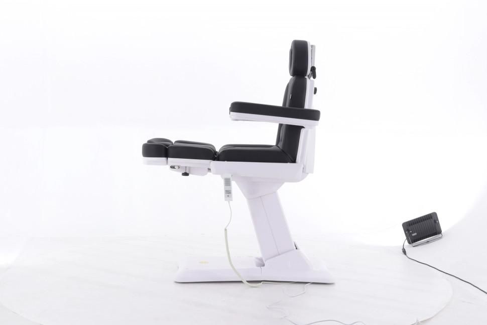 Педикюрное кресло электрическое MED-MOS ММКП-3 (КО-193Д) черный