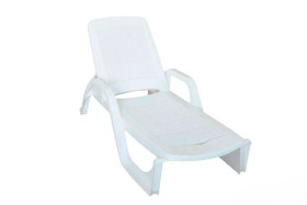 Шезлонг B:rattan NILO стопирующийся, белый